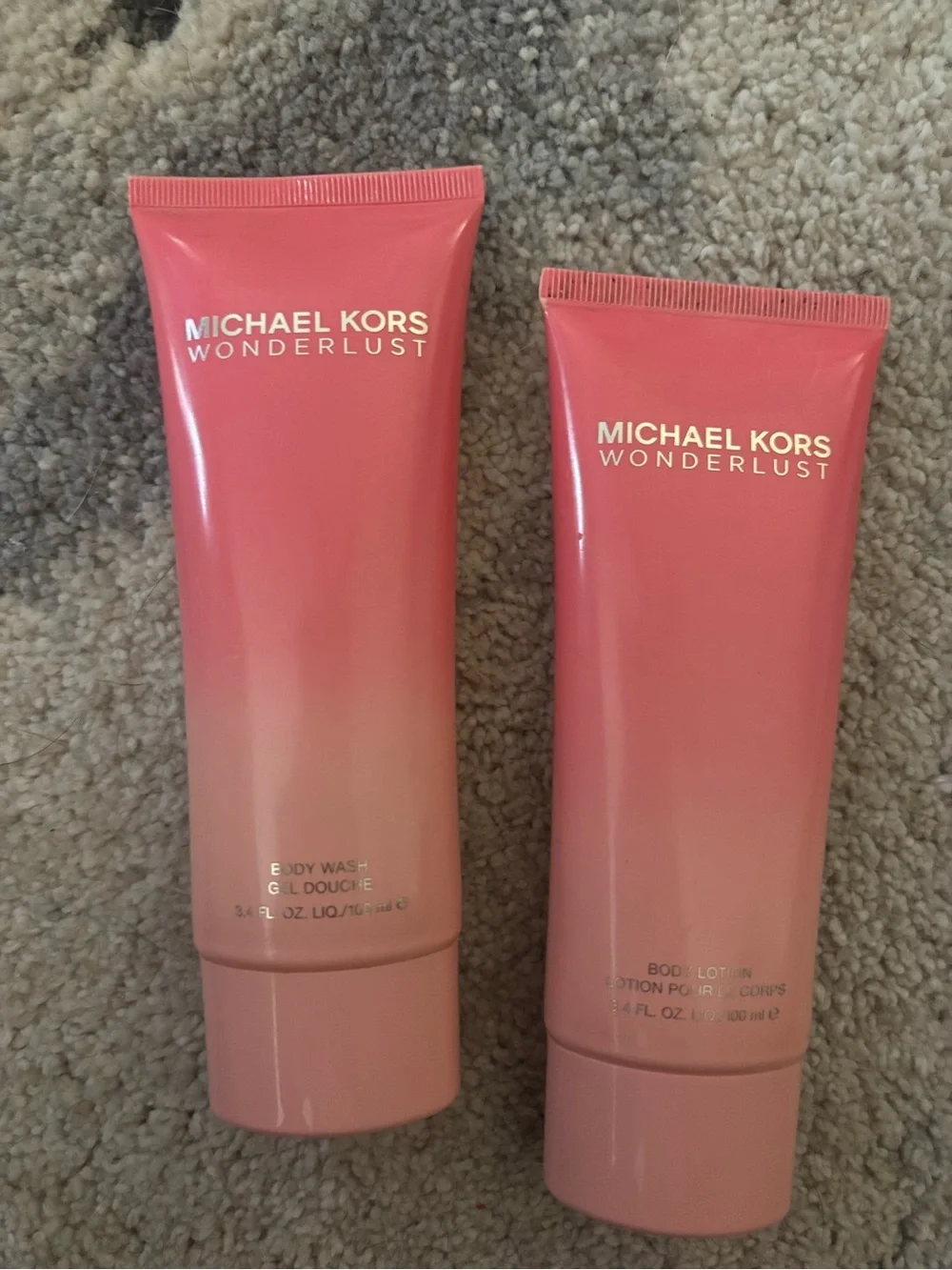 Michael Kors Wonderlust Body Wash & Lotion Set (801)